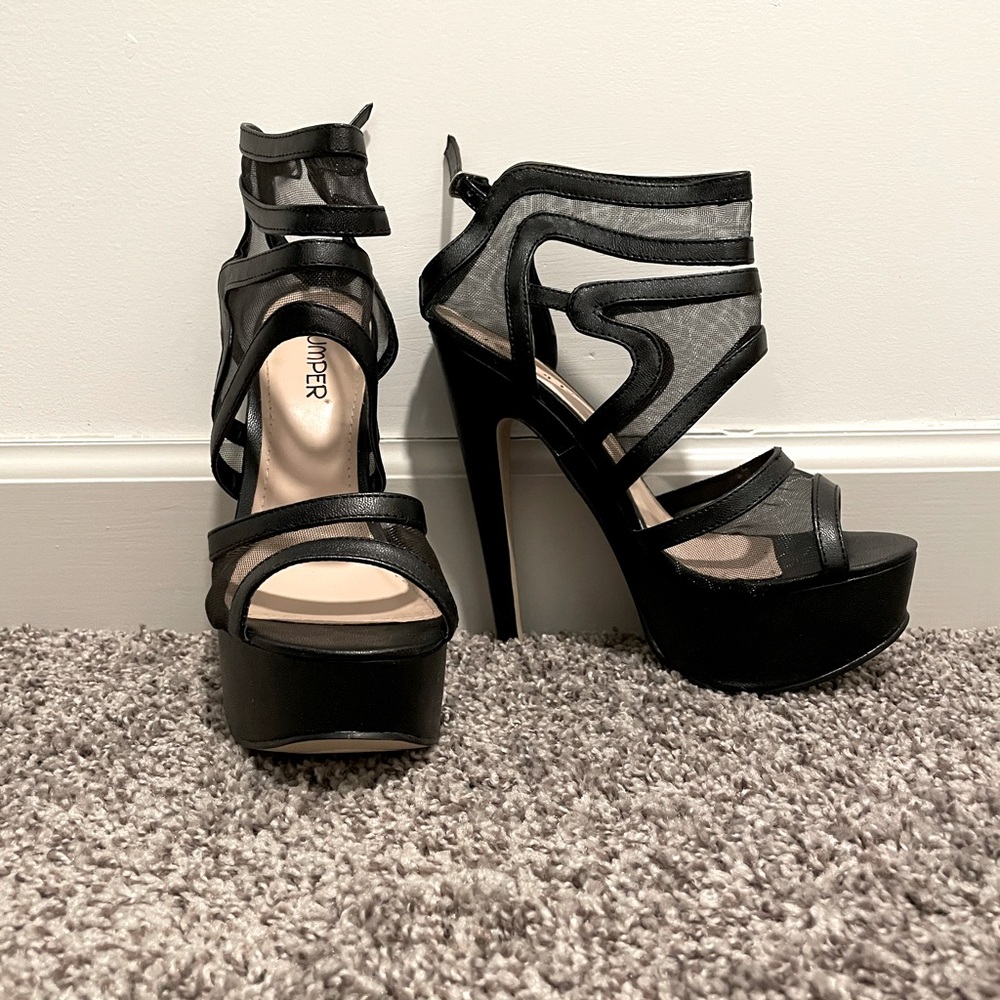 Platform peep toe heels